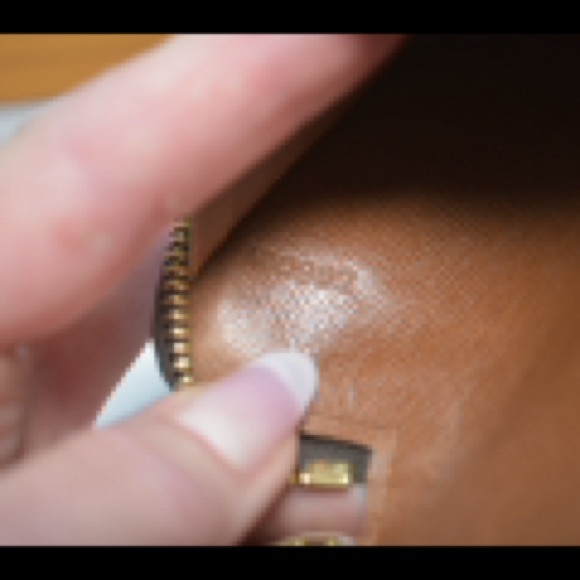 Louis Vuitton Zippy Organizer - Picture 15 of 15